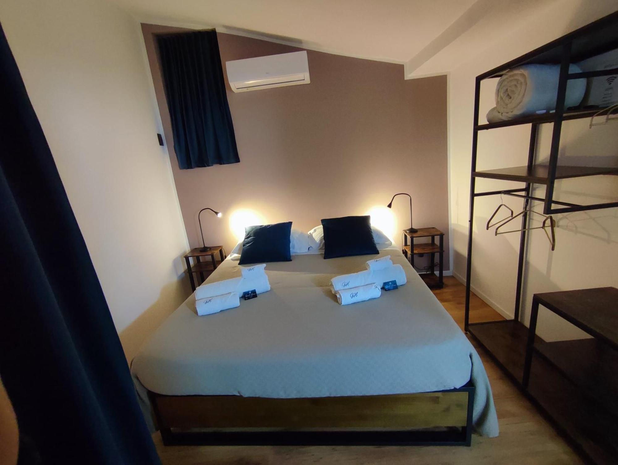 Guest House Alla Scala Caltagirone Exterior foto